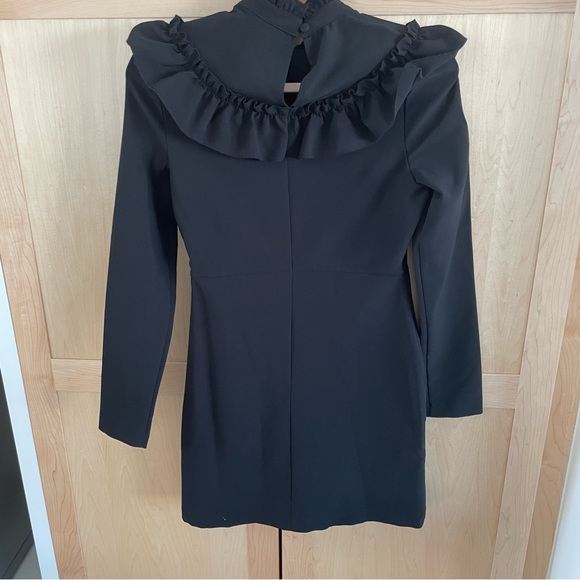 Stylish H&M LITTLE BLACK DRESS! - Picture 3 of 10